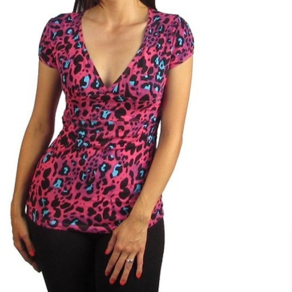 🆕 Pink Leopard Print Top